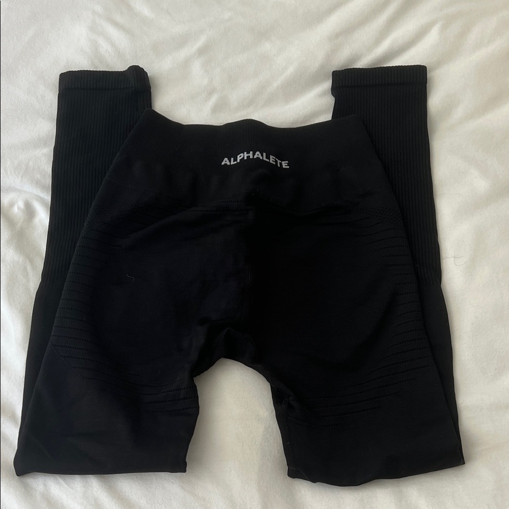 Alphalete Jet Black Performance Leggings
